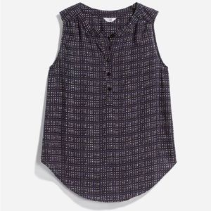 Q&A Jorgen Henley Blouse